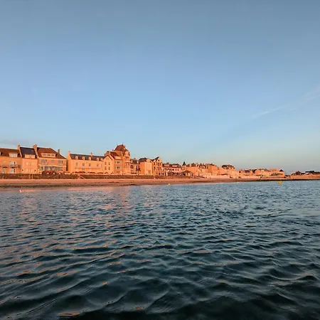 La Jacques Oda ve Kahvaltı Saint-Aubin-Sur-Mer (Calvados)